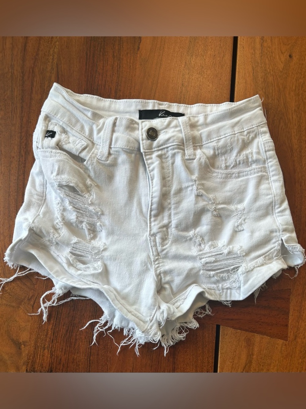 KanCan White Distressed Denim Shorts size 24